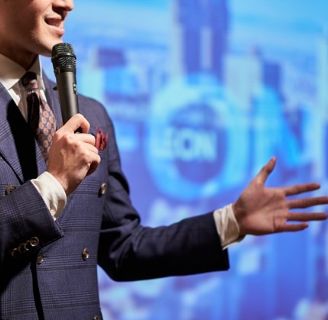 トップリーグ沖縄のプロの講師陣